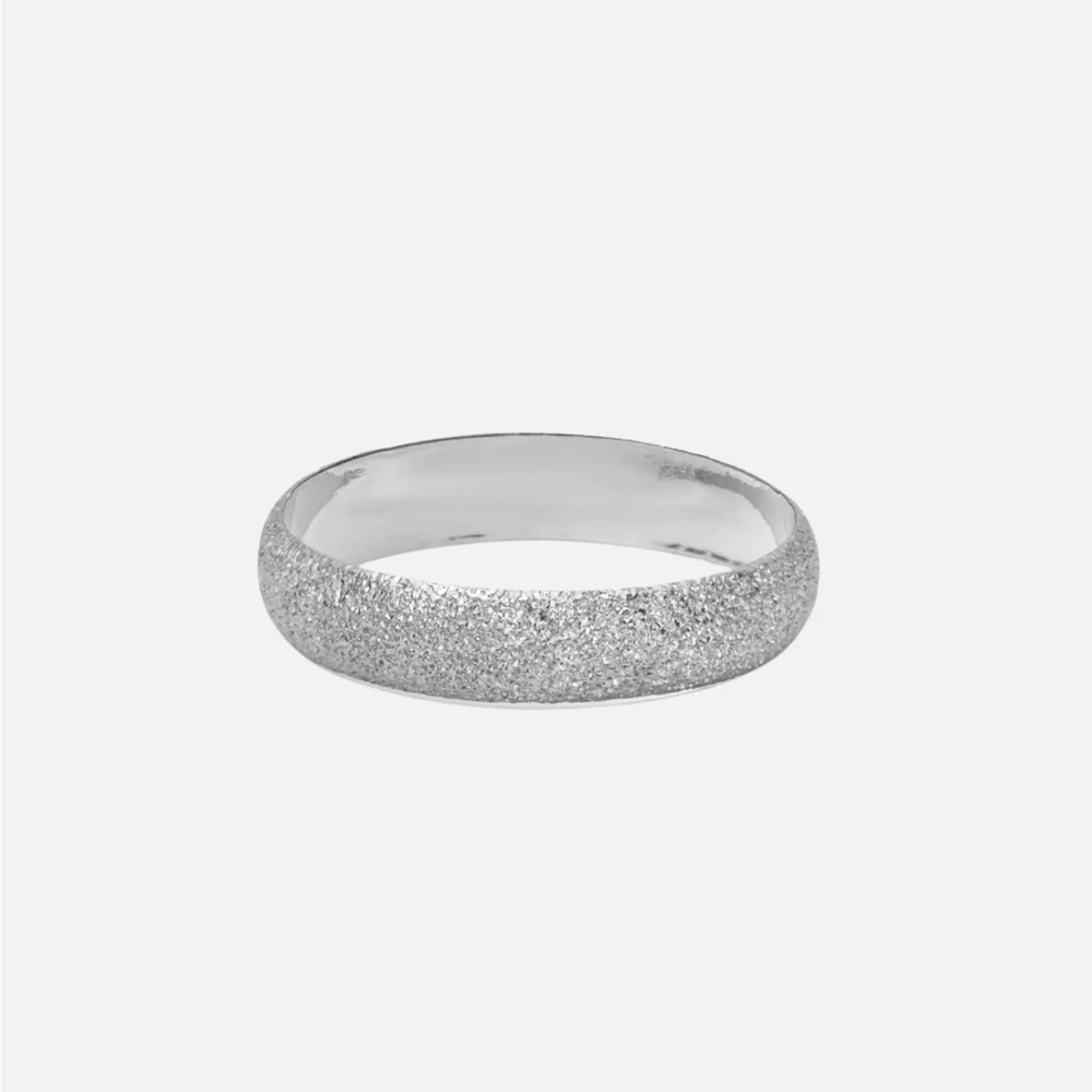 Carolina Bucci Florentine Finish Flat Ring (US 4, 18k White Gold)